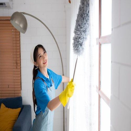 خادمات بالشهر المدينة حي العزيزية